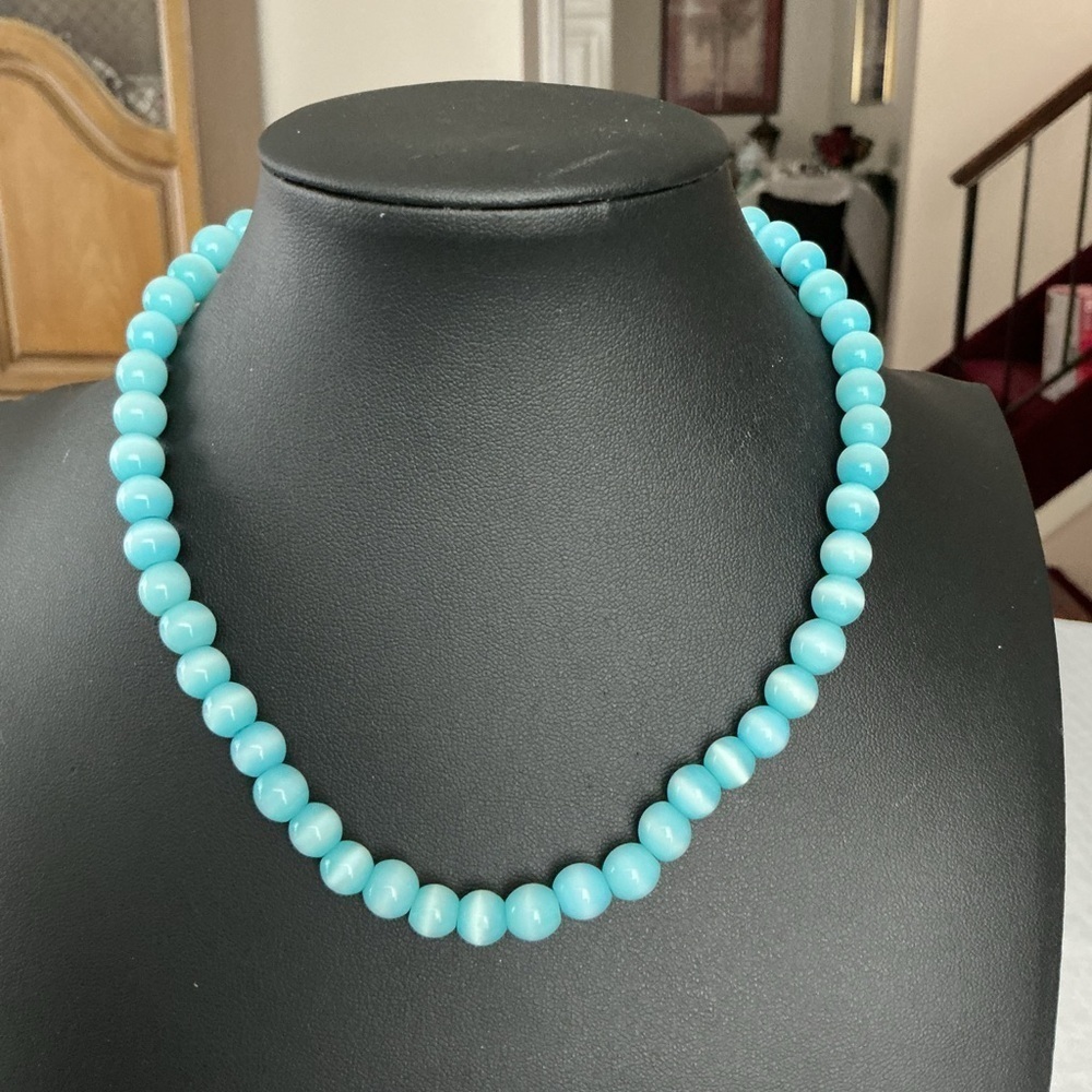 Light Blue Cat’s Eye Beaded Silver Tone Choker